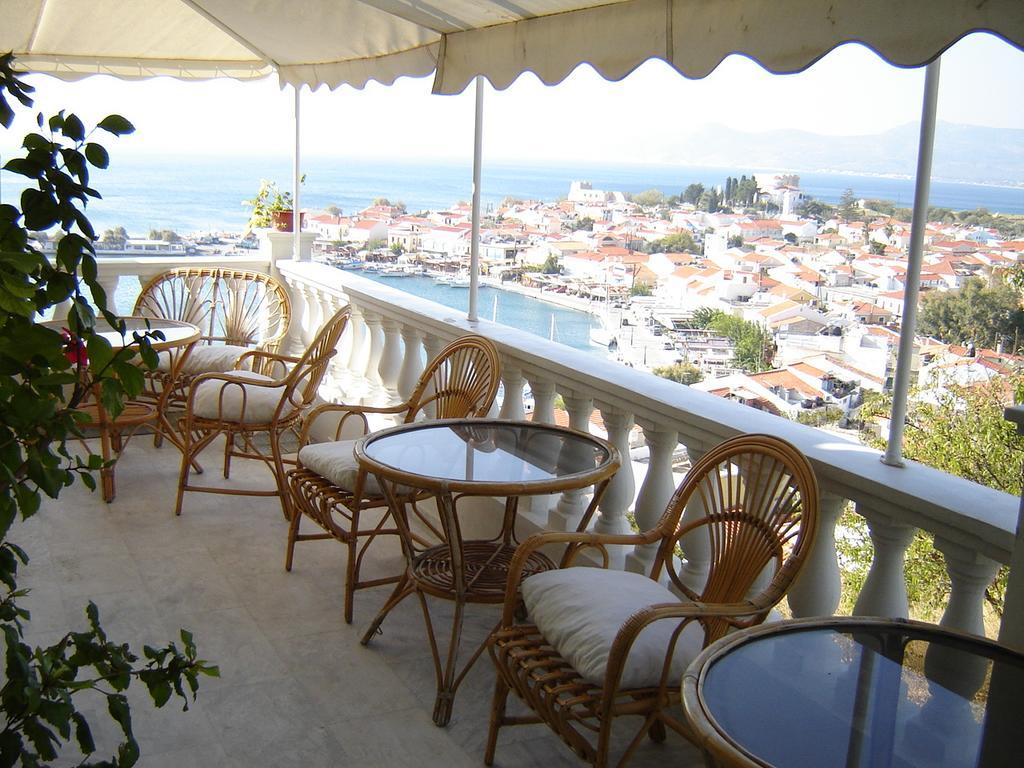 Hera 2 Hotel ปีตาโกเรโย ภายนอก รูปภาพ