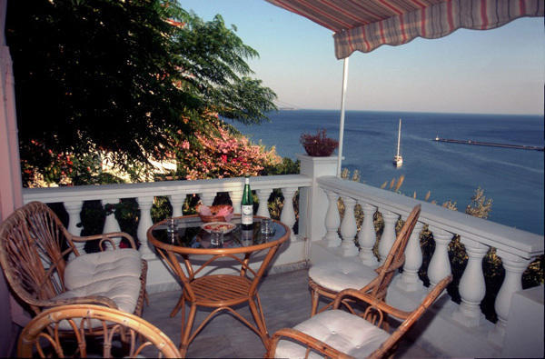 Hera 2 Hotel ปีตาโกเรโย ภายนอก รูปภาพ